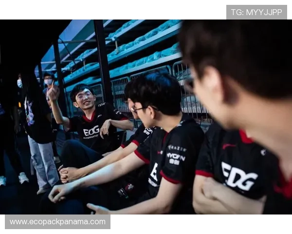 K8.com凯发电竞平台的用户评价与口碑分析，真实玩家体验助你选择最佳电竞平台